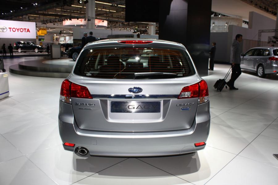  Subaru Legacy Touring Wagon 2010 года  (фото 15 из 39)